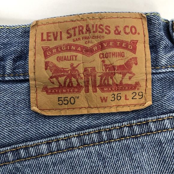 Levi Strauss Men’s 36x29 Light Wash 550 Relaxed Fit Straight Leg Denim Jeans - Picture 8 of 14